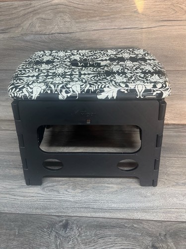 Vigar compact folding stool - folding,