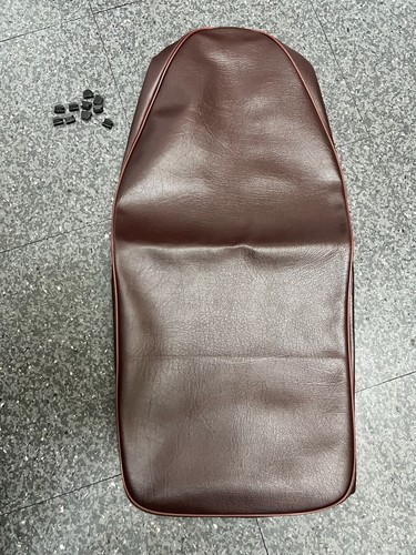 Seat cover for bsa a10 - a10, super