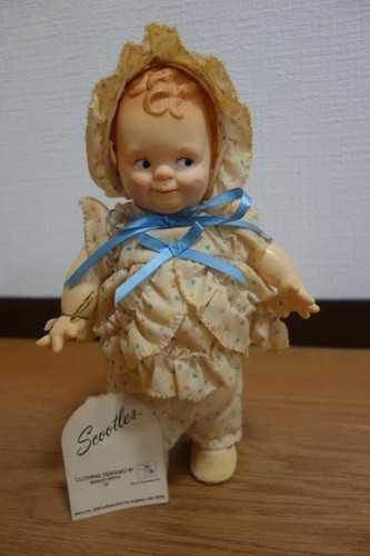 Cameo scootles kewpie - cameo,