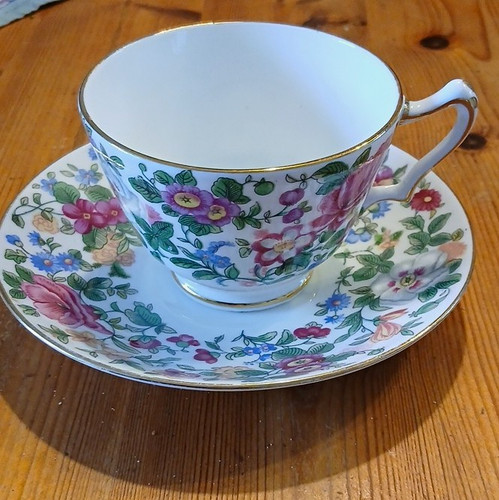 Crown staffordshire bone china - staffordshire,