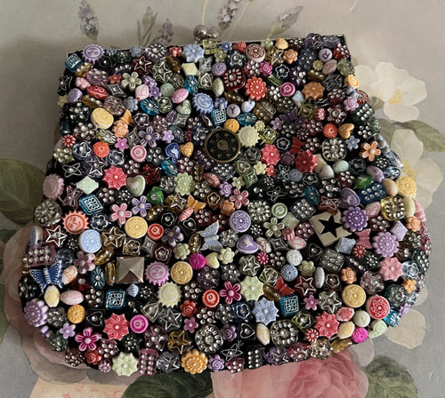 Black pastel button - pastel, bulaggi