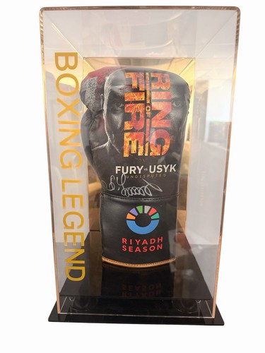 Oleksandr usyk signed - oleksandr, of
