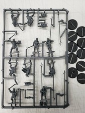 10 Uruk-Hai Warriors, Middle