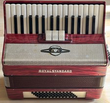 Cased Vintage Royal Standard