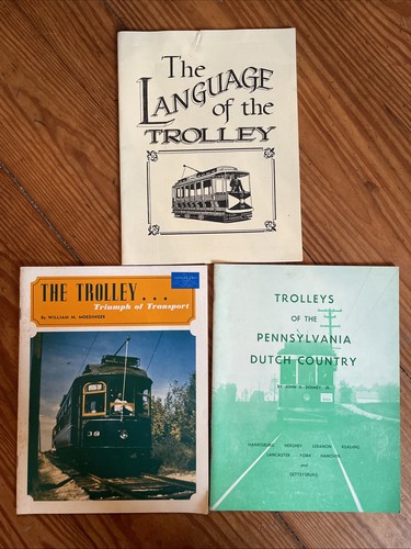Lot trolley reference books - 3,