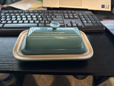 Le Creuset Signature Enamel Stoneware Ceramic Butter Dish- Tiffany Blue 