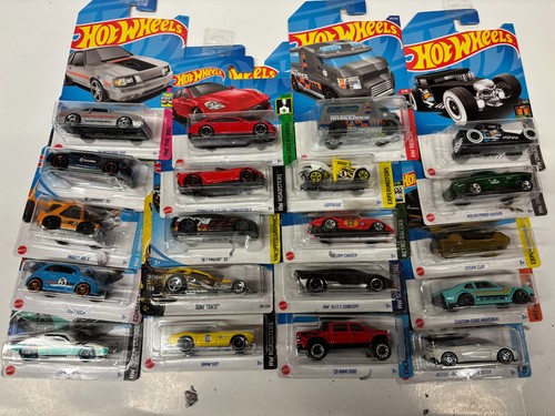 Hot wheels bundle job - lot, of