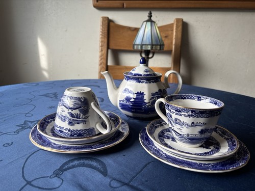 Ringtone vintage tea set - set,,