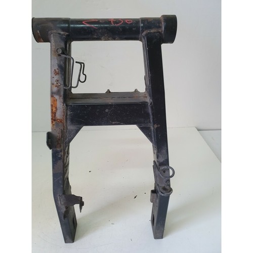 Rear wheel axle swingarm - rear,