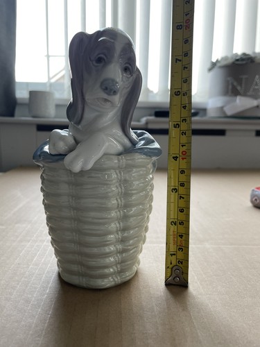 Lladro dog basket 1128 - in, no.
