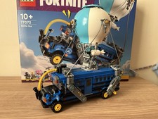 LEGO Fortnite Battle Bus 77073