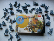 1975 AIRFIX SOLDIERS 132 1/32