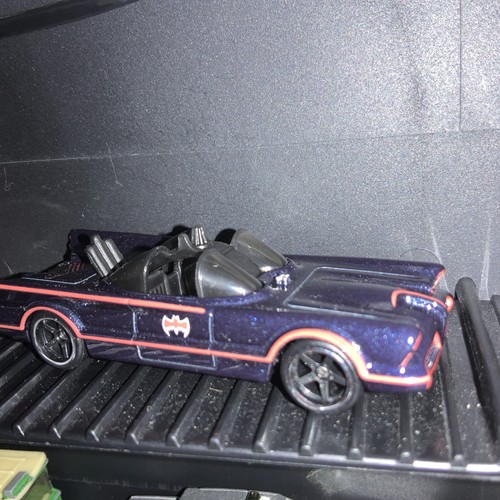 Hot wheels premium pop - pop, culture