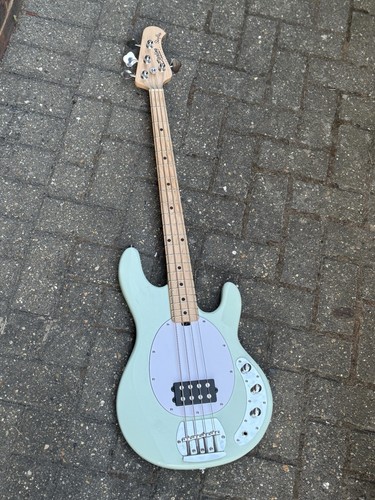 Music man sterling sub active - music,