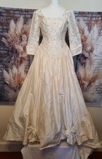 Vintage 1980s Sallie Bee ‘Choices’ Ivory Silk Embroidered Wedding Dress UK 10