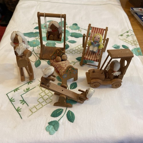 Vintage wooden ornaments dolls - vintage,