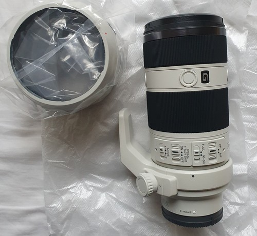 Sony mount 200mm - 70-200mm, f/4
