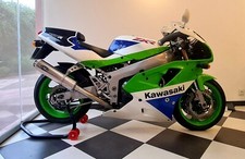 Kawasaki ZX7R Stainless round road legal Motorbike Exhaust Can