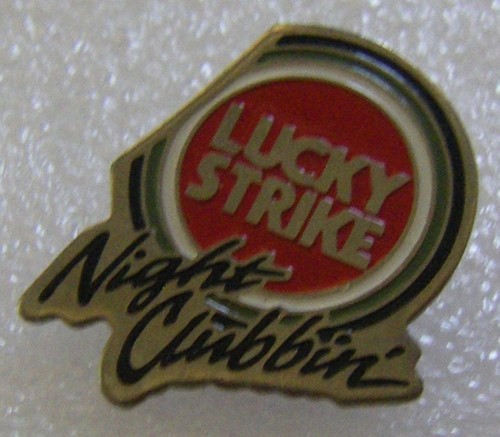 Pin lucky strike cigarettes - lucky,