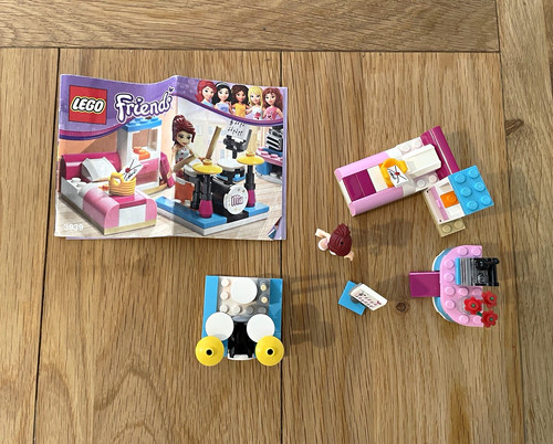 Lego friends 3939 mia - 3939, mia's