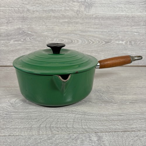 Vintage creuset cast iron - cast,