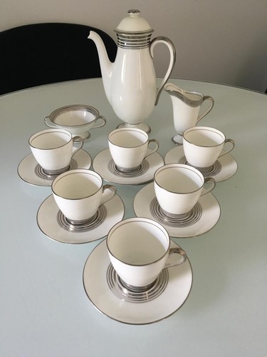 Stunning vintage art deco - stunning,