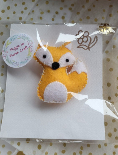 Handmade felt fox brooch - felt, cute