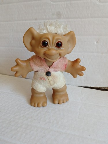 Vintage dam troll swivel - swivel, head