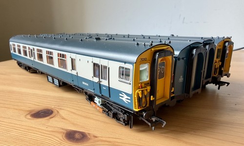 Bachmann 491 class 410 - 410, 4