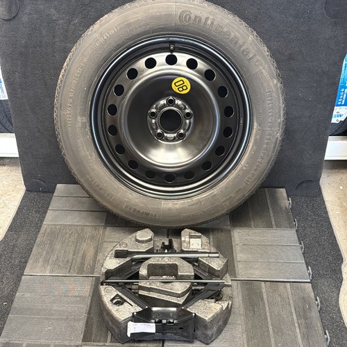 Genuine ford kuga space - genuine,