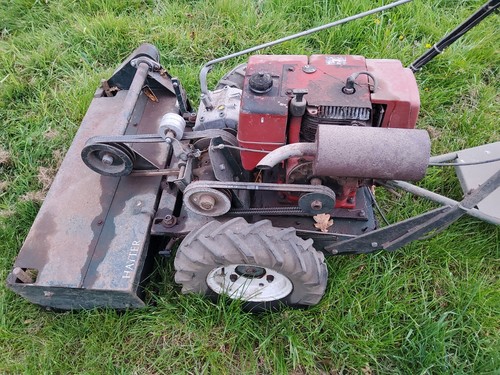 Ride mower old style - on,