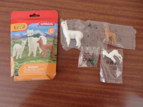 Schleich wild life llama - life,