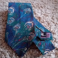 LIBERTY OF LONDON MENS NECK