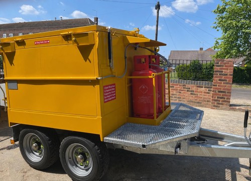Hotbox towable for hire - , 2t