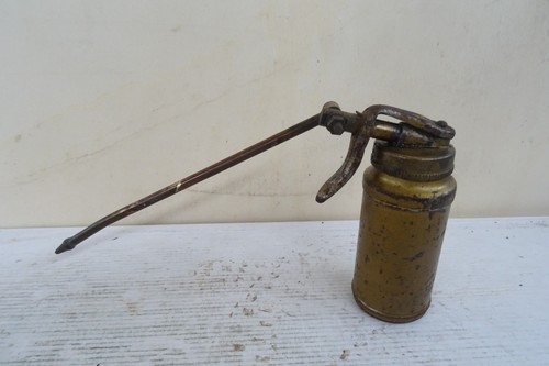 Oiler for vintage motorcycles - oiler,