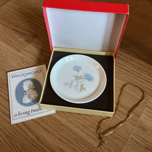 Wedgewood ice rose - wedgewood,