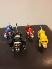 2017 Voltron Legendary Defender 4 Lions Action Figure. Yellow,Black Red Blue