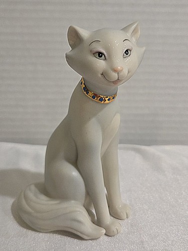 Lenox disney showcase - lenox,