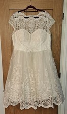 Chi Chi London - Curve - White