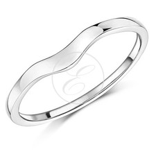 9ct White Gold Ring Curved