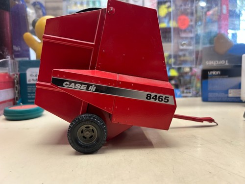 Case 8465 round baler - case,