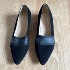 Peter Kaiser black shoes 5.5