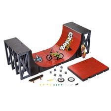 Skate Park Fingerboard Ramp Set – Mini Half Pipe & Skateboard Toys for Kids