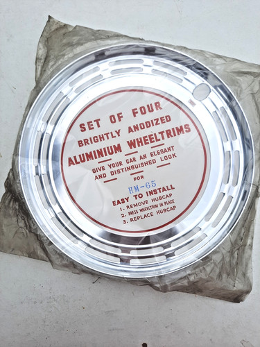 Hillman imp mkii wheel trims - imp,