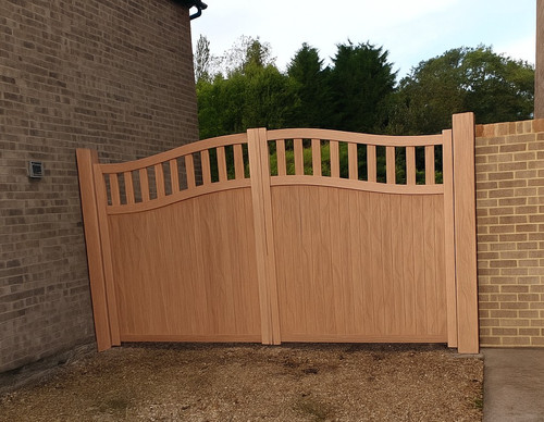 Wood effect partial - effect, privacy