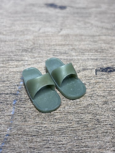 Sindy doll shoes - shoes, khaki