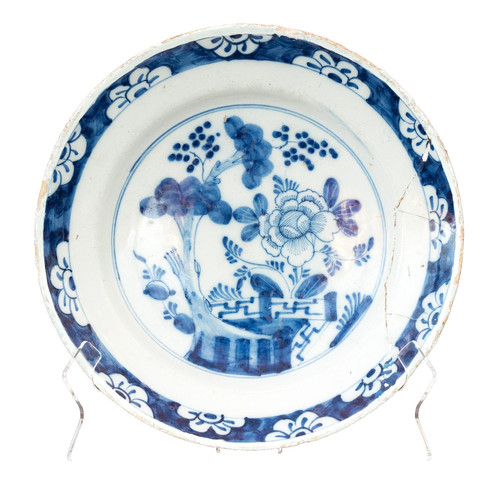 England delftware plate blue - delftware,