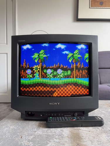 Near mint sony trinitron - mint*,