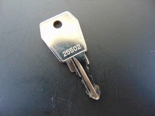 Original kamei replacement key - original,