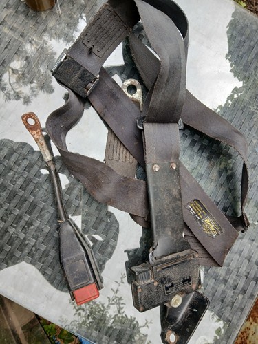 Triumph spitfire seat belt - spitfire,
